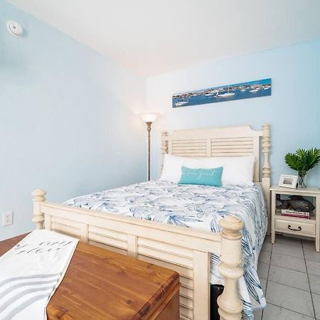 Why Knot Getaway...Rooftop With Waterview! Unit D Beaufort Luaran gambar